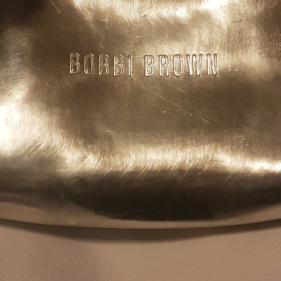 Bobbi Brown Metallic Silver Makeup Bag Cosmetic Case Wristlet Wallet Purse - Picture 13 of 16